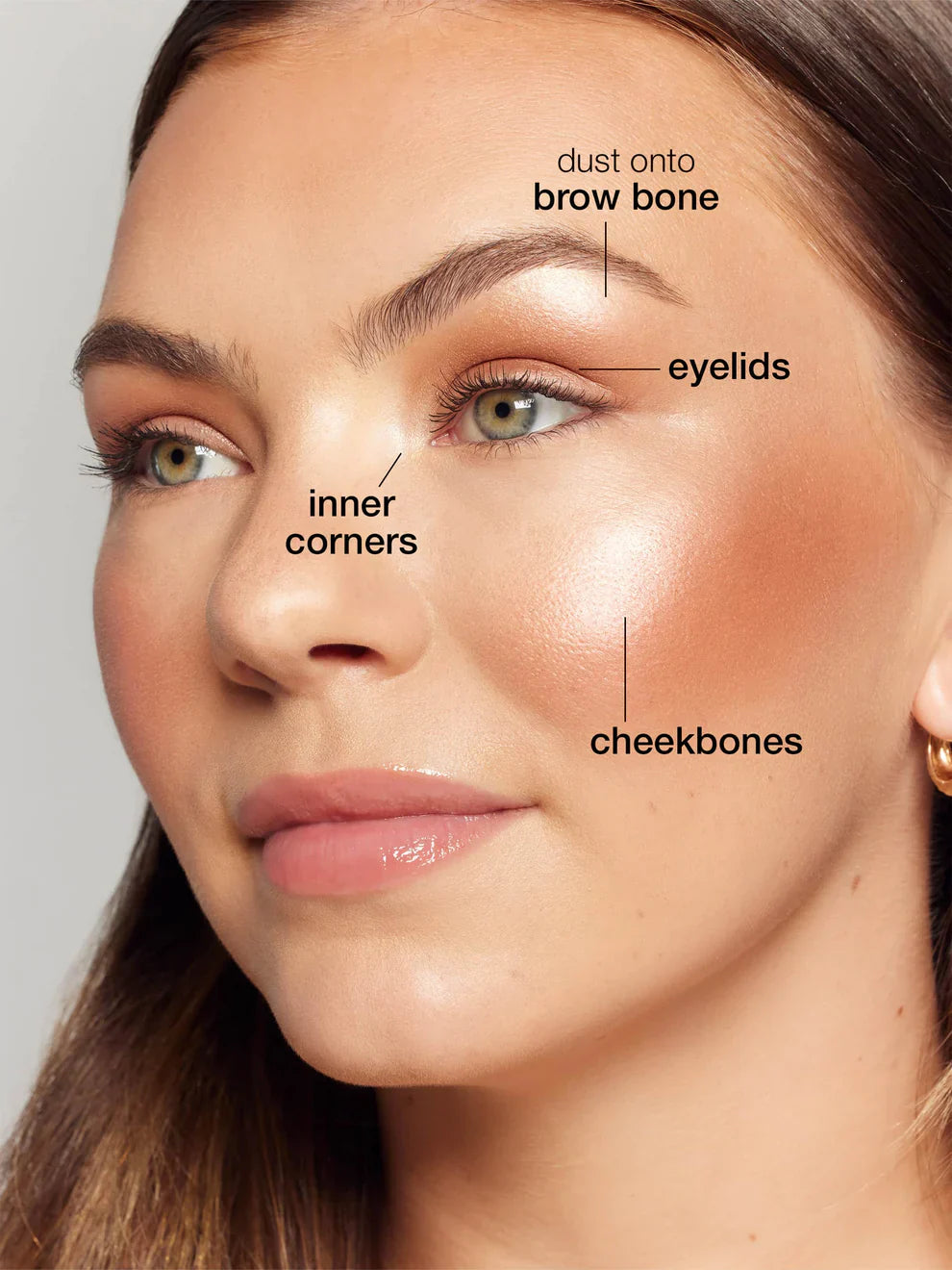 Highlighting Eye & Cheek Palette – 4 Pro-Curated Shades for Cheeks & Lids, Silky Lightweight Lit-From-Within Glow with Diamond Powder Soft-Focus Finish